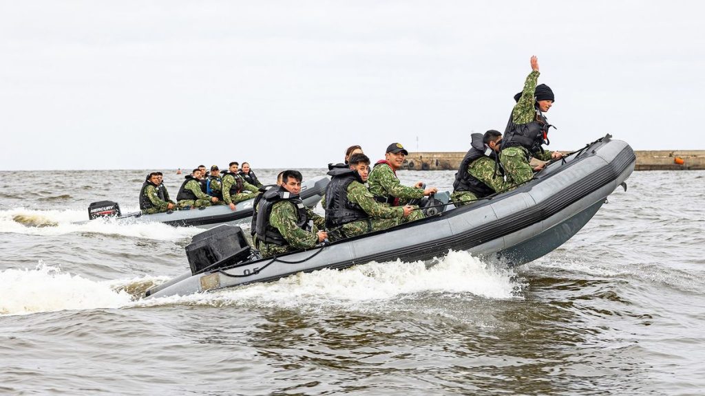 militares-foto-embajada-de-estados-unidos-6