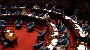 parlamento-uno-1